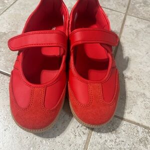 adidas Kids Red Mary Jane samba Sneakers with  Strap size 6